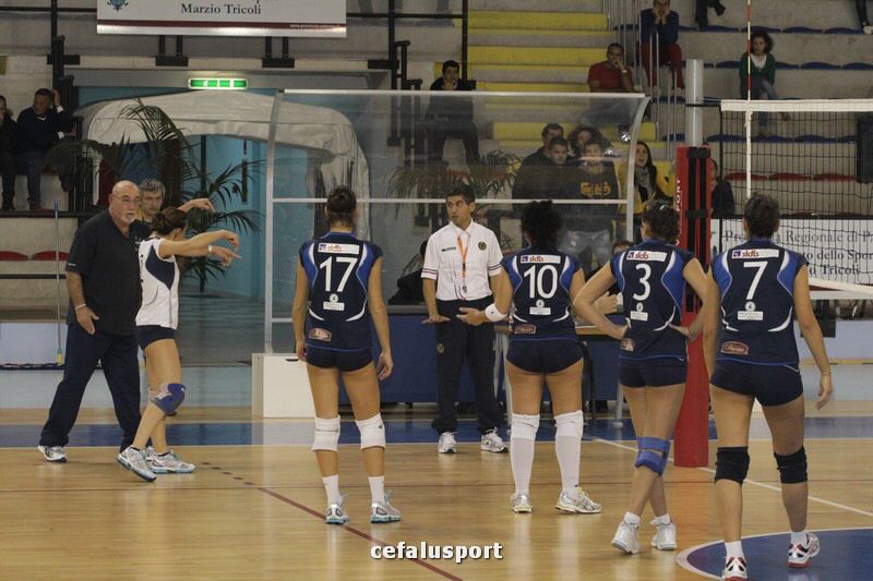 111120 sport2 716_tn.jpg